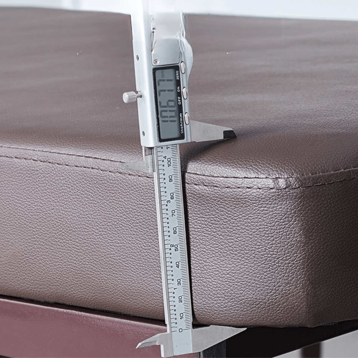 Brown Leather Massage Table - 190x80 - Azen